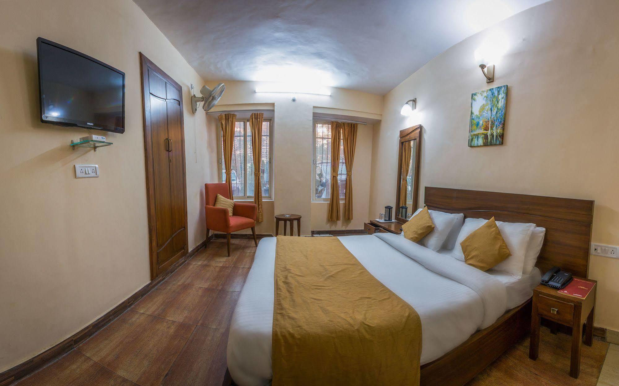 Himalaya Hotel Nainital Kültér fotó