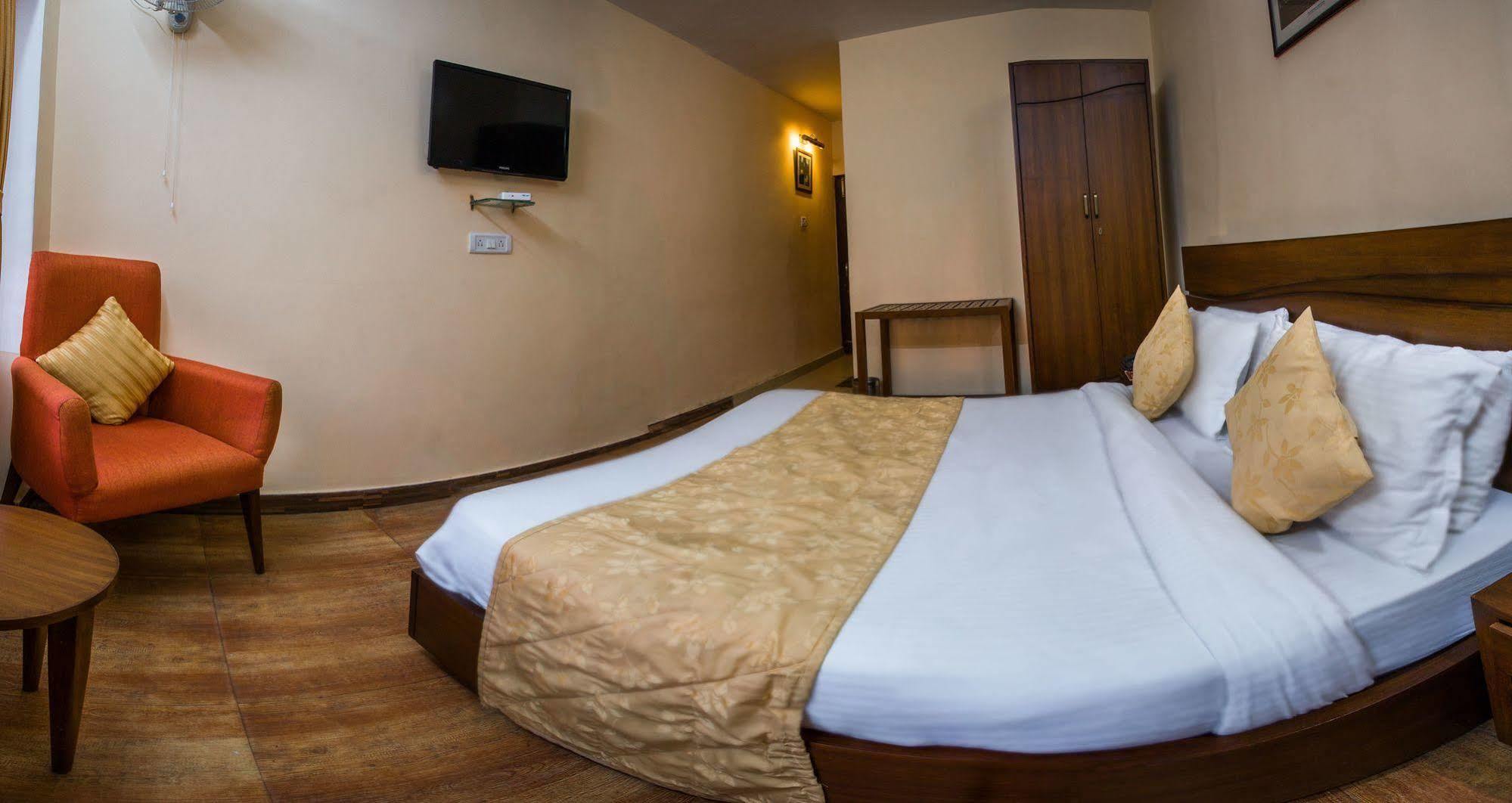 Himalaya Hotel Nainital Kültér fotó