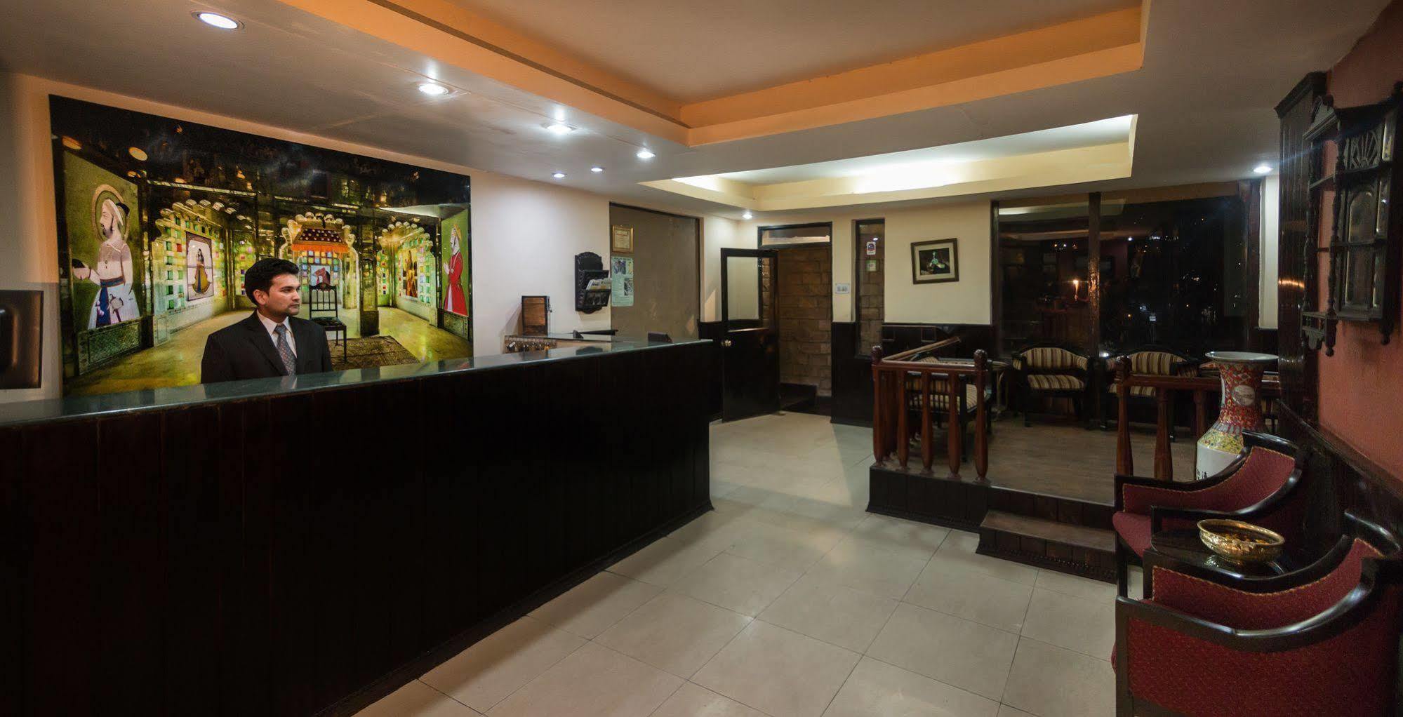 Himalaya Hotel Nainital Kültér fotó