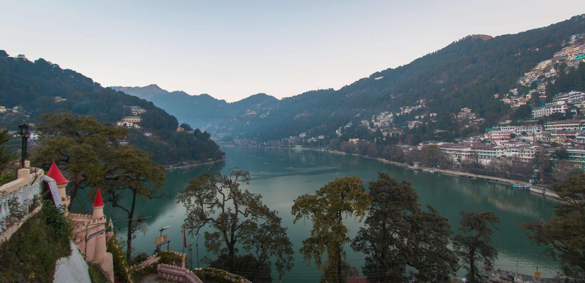 Himalaya Hotel Nainital Kültér fotó