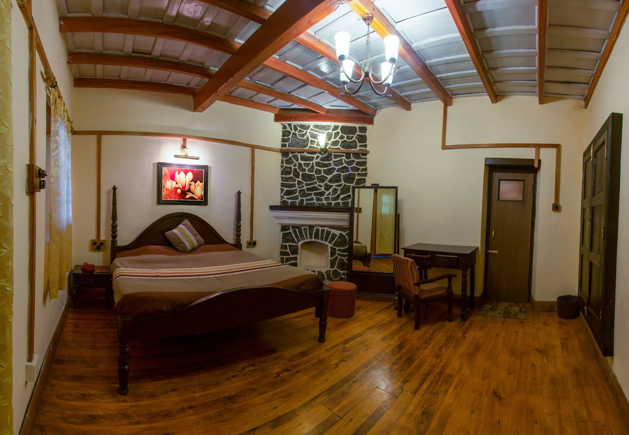 Himalaya Hotel Nainital Kültér fotó